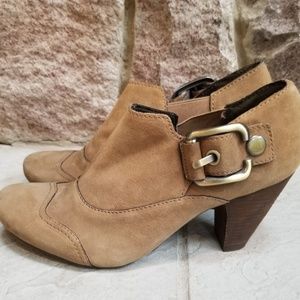 Madison Billy style ankle booties, size 10